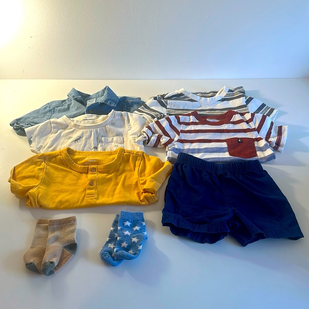 Summer Lot of 12-18 Month Boys Clothes t shirts shorts button down socks 8 pcs